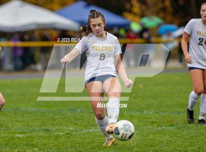 Thumbnail 1 in Stark vs. Bow (NHIAA D2 Quarterfinal) photogallery.