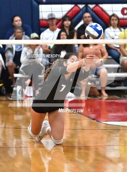 Thumbnail 3 in Harvard-Westlake vs .Kamehameha Hawai'i (Durango Fall Classic) photogallery.