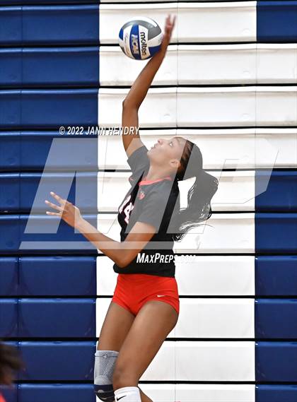 Thumbnail 2 in Harvard-Westlake vs .Kamehameha Hawai'i (Durango Fall Classic) photogallery.