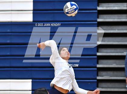 Thumbnail 2 in Harvard-Westlake vs .Kamehameha Hawai'i (Durango Fall Classic) photogallery.