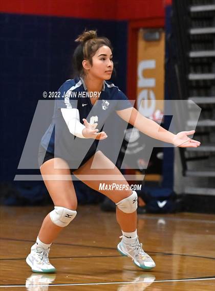 Thumbnail 1 in Harvard-Westlake vs .Kamehameha Hawai'i (Durango Fall Classic) photogallery.