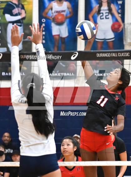 Thumbnail 1 in Harvard-Westlake vs .Kamehameha Hawai'i (Durango Fall Classic) photogallery.