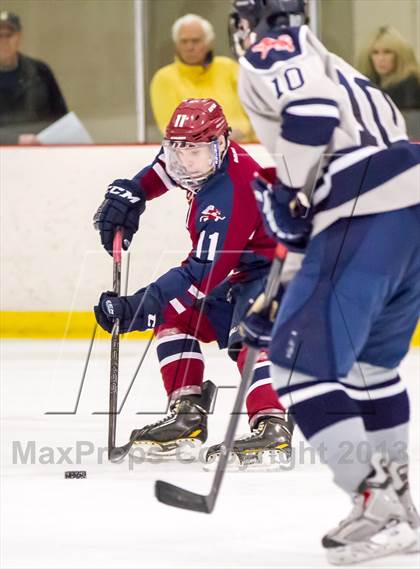 Thumbnail 1 in Kent School vs. Avon Old Farms (Avon Old Farms Christmas Classic) photogallery.