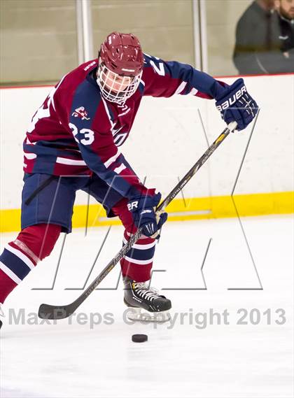 Thumbnail 2 in Kent School vs. Avon Old Farms (Avon Old Farms Christmas Classic) photogallery.