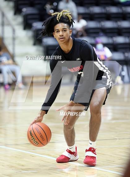 Thumbnail 2 in Rock Hill vs Liberty Heights (Battle at The Rock, Rock Hill, SC) photogallery.