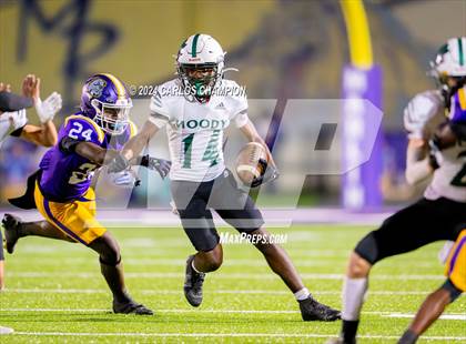 Thumbnail 3 in Moody @ Marlin photogallery.
