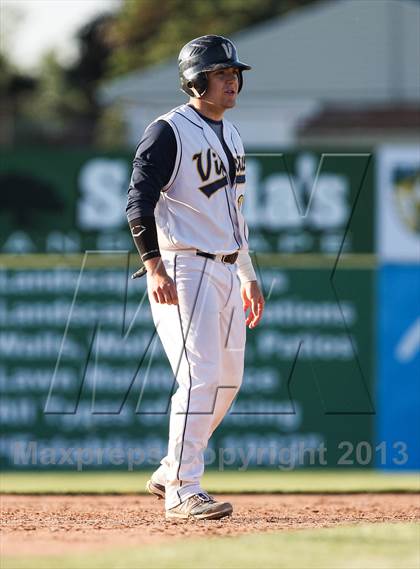 Thumbnail 2 in Victor vs. Fairport (Section 5 Class AAA/AA Crossover) photogallery.