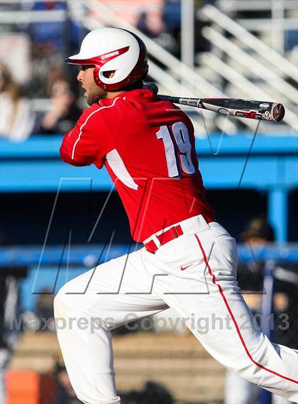Thumbnail 3 in Victor vs. Fairport (Section 5 Class AAA/AA Crossover) photogallery.