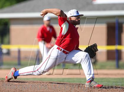 Thumbnail 2 in Victor vs. Fairport (Section 5 Class AAA/AA Crossover) photogallery.