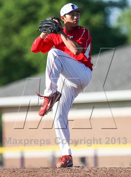 Thumbnail 1 in Victor vs. Fairport (Section 5 Class AAA/AA Crossover) photogallery.