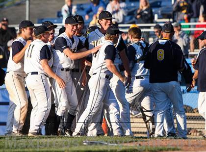 Thumbnail 2 in Victor vs. Fairport (Section 5 Class AAA/AA Crossover) photogallery.
