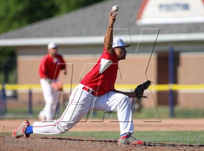 Thumbnail 2 in Victor vs. Fairport (Section 5 Class AAA/AA Crossover) photogallery.