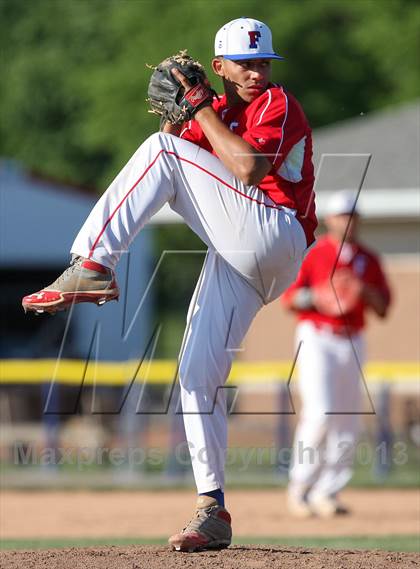 Thumbnail 3 in Victor vs. Fairport (Section 5 Class AAA/AA Crossover) photogallery.