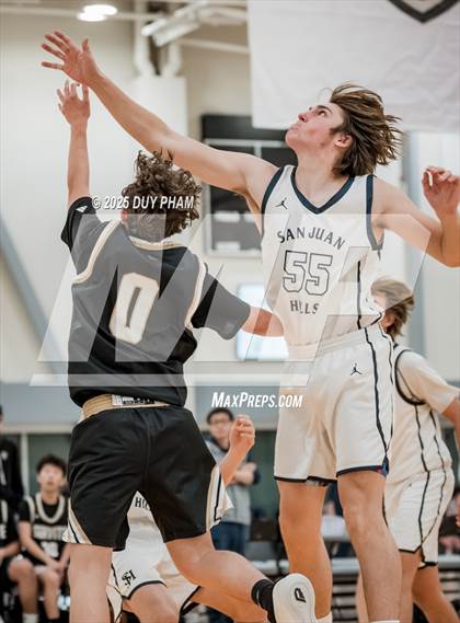 Thumbnail 2 in JV: Servite (Black) vs San Juan Hills photogallery.