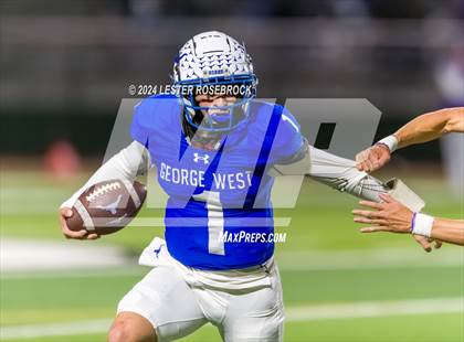 Thumbnail 2 in Stockdale @ George West (UIL 3A Division 2 Bi-District Playoffs) photogallery.