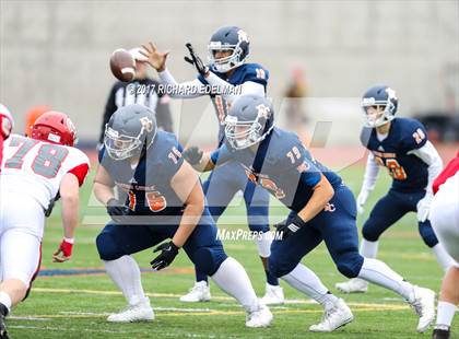 Thumbnail 3 in Stanwood vs Eastside Catholic photogallery.
