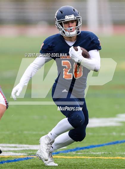 Thumbnail 3 in Stanwood vs Eastside Catholic photogallery.