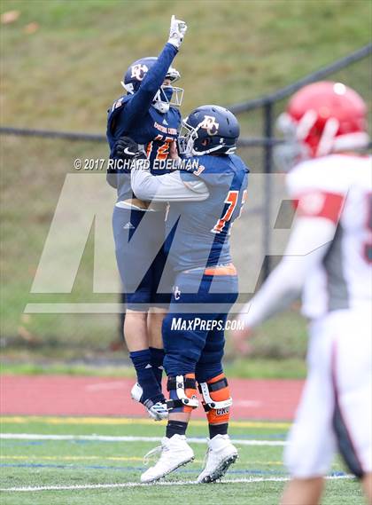 Thumbnail 1 in Stanwood vs Eastside Catholic photogallery.