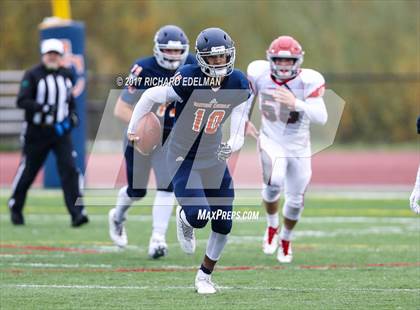 Thumbnail 2 in Stanwood vs Eastside Catholic photogallery.