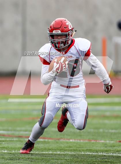 Thumbnail 3 in Stanwood vs Eastside Catholic photogallery.