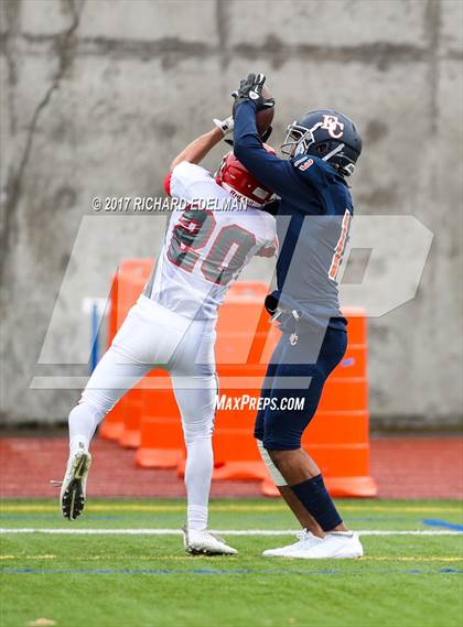 Thumbnail 2 in Stanwood vs Eastside Catholic photogallery.