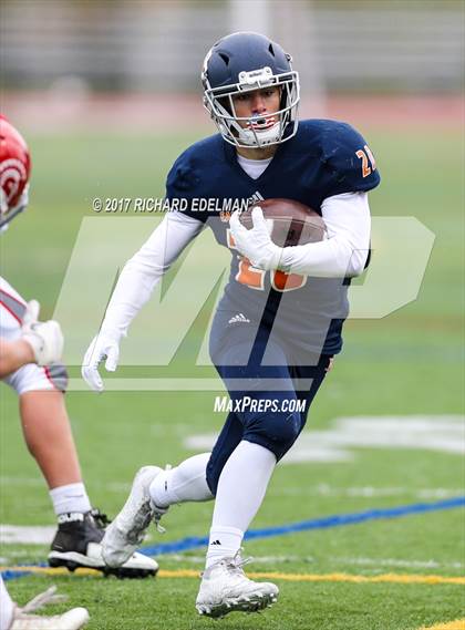 Thumbnail 1 in Stanwood vs Eastside Catholic photogallery.