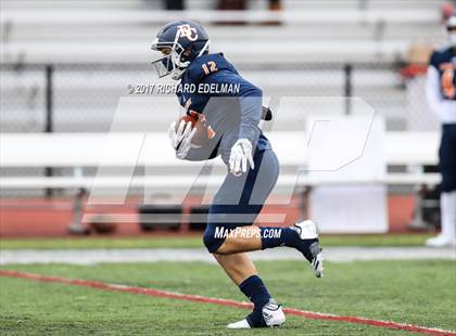 Thumbnail 1 in Stanwood vs Eastside Catholic photogallery.