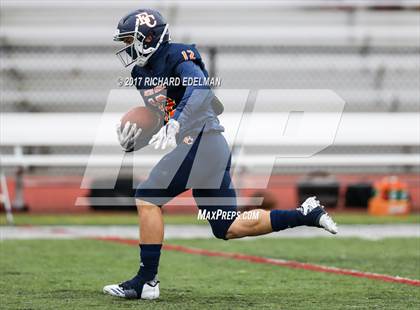 Thumbnail 3 in Stanwood vs Eastside Catholic photogallery.