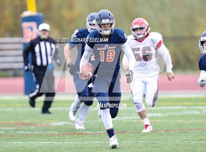 Thumbnail 1 in Stanwood vs Eastside Catholic photogallery.