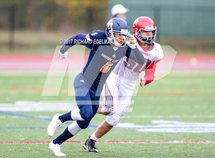 Thumbnail 3 in Stanwood vs Eastside Catholic photogallery.