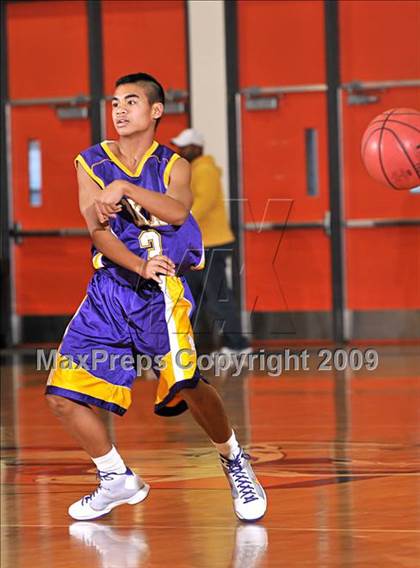 Thumbnail 1 in Tokay vs. Whitney (Hoops 4 Human Fund) photogallery.