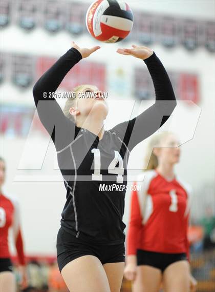 Thumbnail 1 in Fallbrook vs. Village Christian (HUDL SoCal Invite) photogallery.