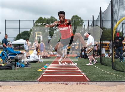 Thumbnail 2 in Suffolk County Championship photogallery.