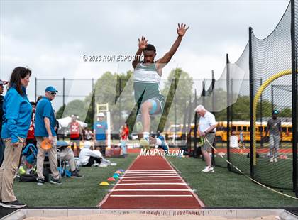Thumbnail 2 in Suffolk County Championship photogallery.