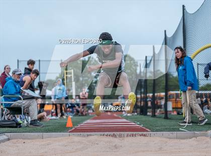 Thumbnail 2 in Suffolk County Championship photogallery.