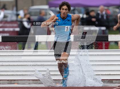 Thumbnail 3 in Suffolk County Championship photogallery.