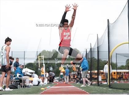 Thumbnail 2 in Suffolk County Championship photogallery.