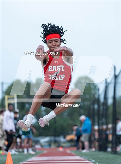 Thumbnail 1 in Suffolk County Championship photogallery.