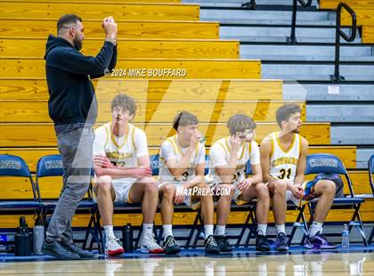 Thumbnail 2 in Ventura vs Bakersfield (Santa Barbara Holiday Classic) photogallery.