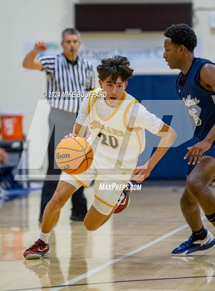 Thumbnail 1 in Ventura vs Bakersfield (Santa Barbara Holiday Classic) photogallery.