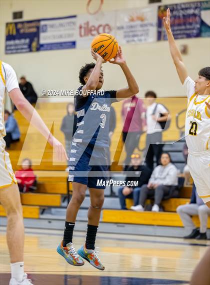 Thumbnail 1 in Ventura vs Bakersfield (Santa Barbara Holiday Classic) photogallery.