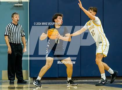 Thumbnail 1 in Ventura vs Bakersfield (Santa Barbara Holiday Classic) photogallery.