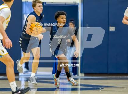 Thumbnail 2 in Ventura vs Bakersfield (Santa Barbara Holiday Classic) photogallery.