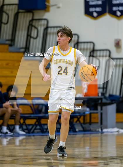 Thumbnail 2 in Ventura vs Bakersfield (Santa Barbara Holiday Classic) photogallery.