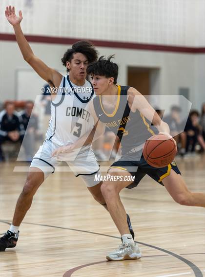 Thumbnail 1 in Cedar Cliff @ Penn Manor photogallery.