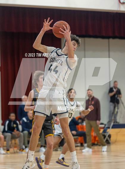 Thumbnail 3 in Cedar Cliff @ Penn Manor photogallery.