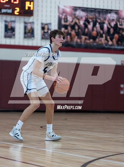 Thumbnail 2 in Cedar Cliff @ Penn Manor photogallery.