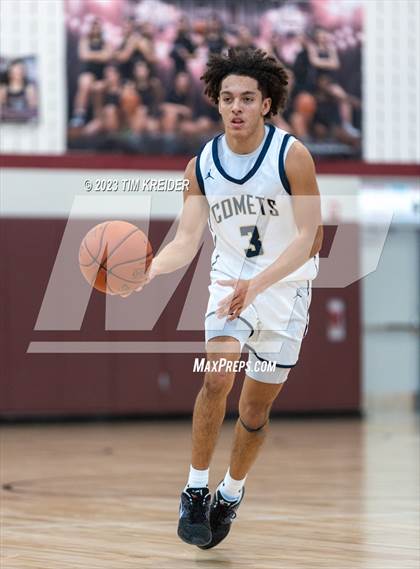 Thumbnail 1 in Cedar Cliff @ Penn Manor photogallery.