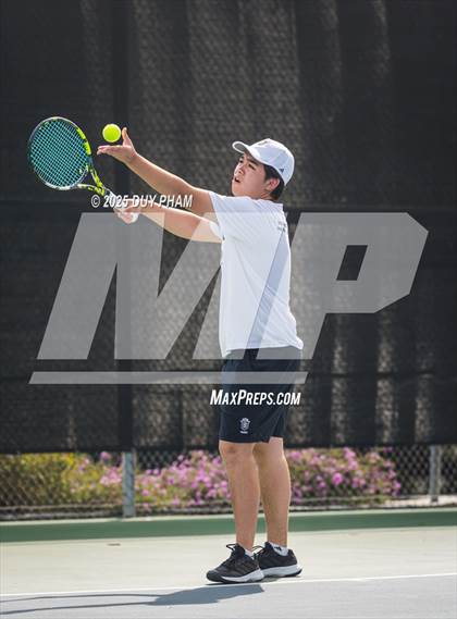 Thumbnail 1 in Servite VS Canyon photogallery.