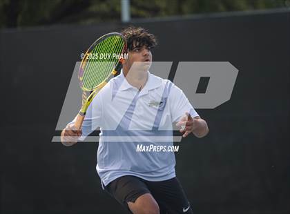 Thumbnail 2 in Servite VS Canyon photogallery.